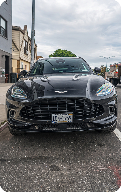 Aston Martin DBX