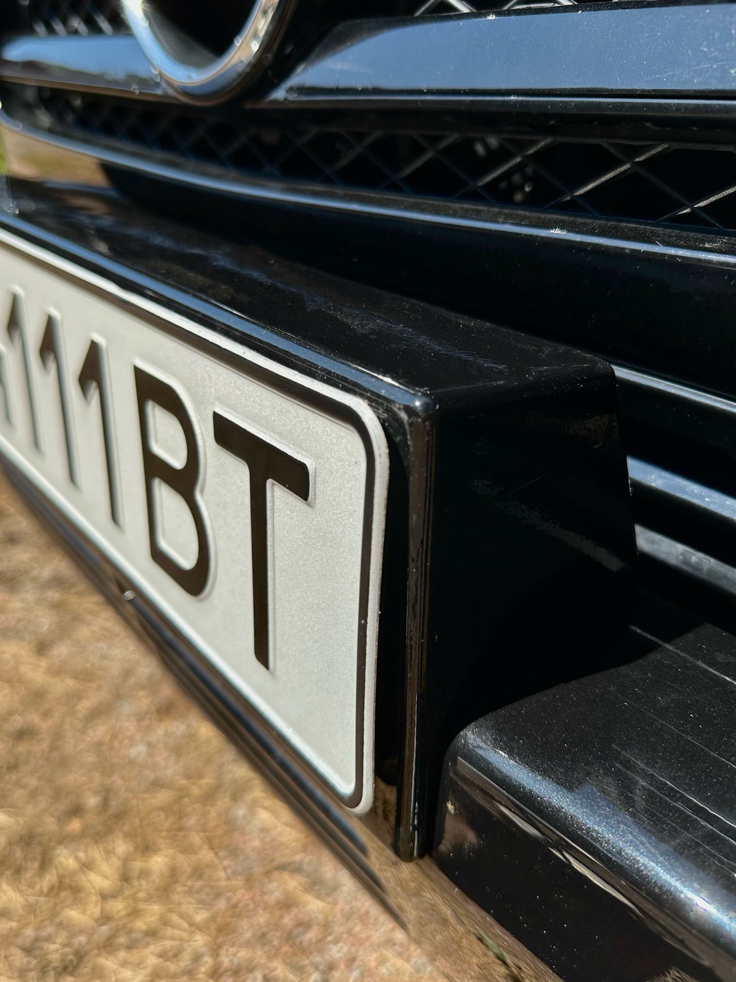 Gray Frameless License Plate Mount Alite™ Slim Tapes (2 Plates)