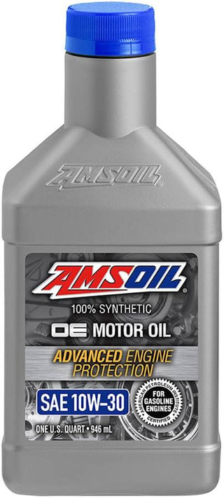 10W-30 100% Synthetic Small-Engine Oil in AMSOIL